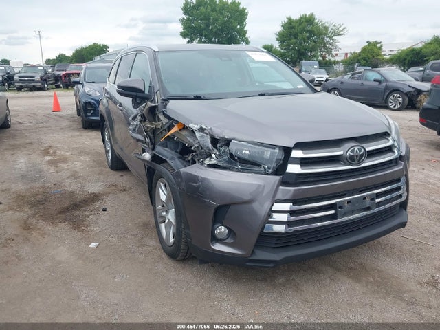 2018 TOYOTA HIGHLANDER LIMITED - 1