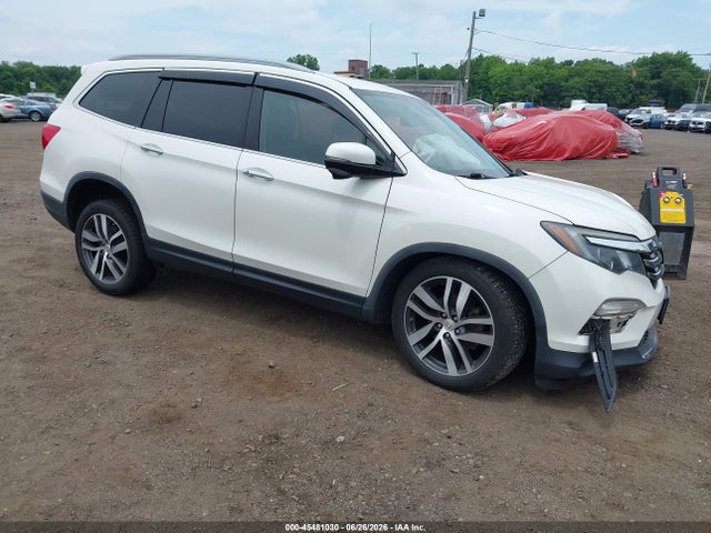 2017 HONDA PILOT TOURING - 1
