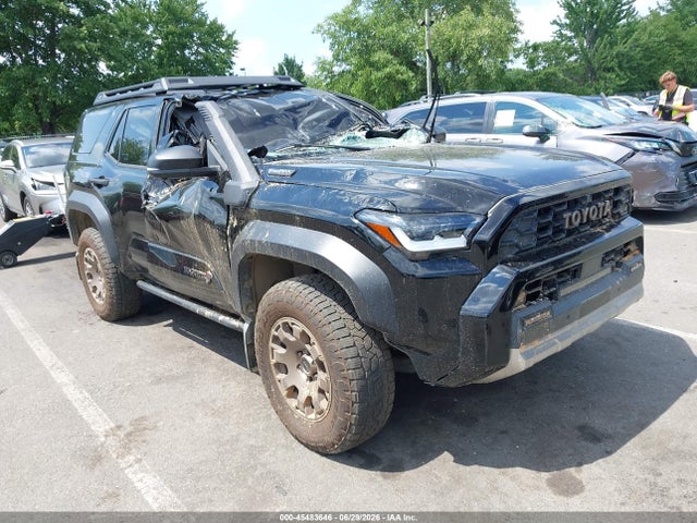 2025 TOYOTA 4RUNNER HYBRID TRAILHUNTER - 1