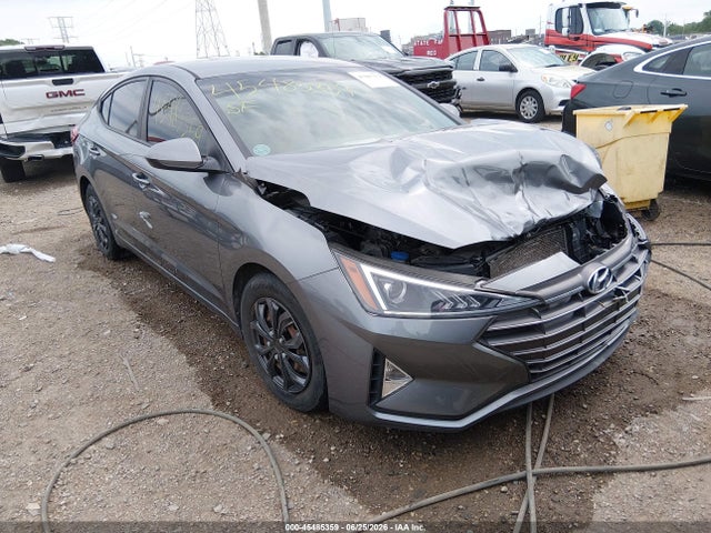 2019 HYUNDAI ELANTRA SE - 1