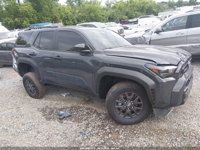 2025 TOYOTA 4RUNNER SR5 - 1