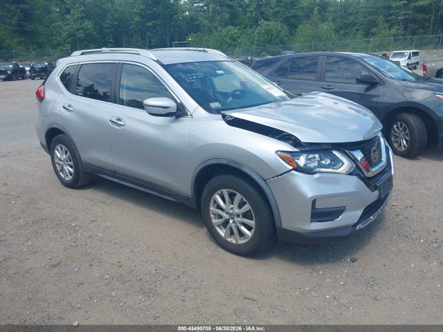2017 NISSAN ROGUE SV - 1