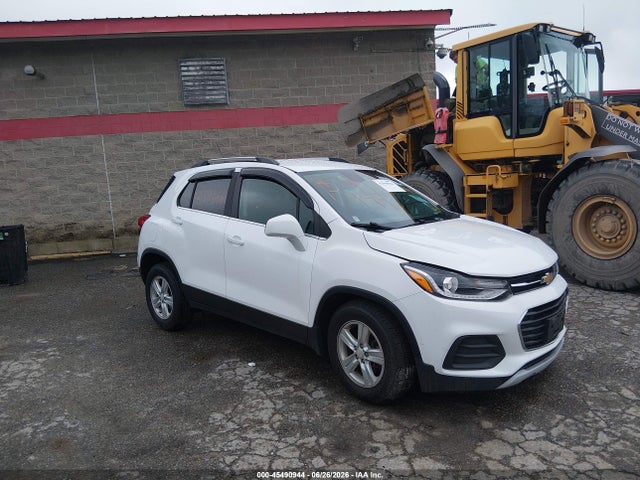 2018 CHEVROLET TRAX LT - 1