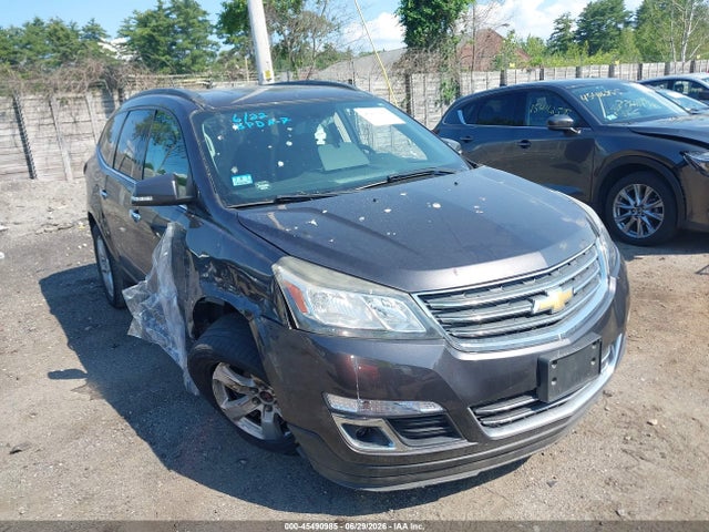 2017 CHEVROLET TRAVERSE LT - 1