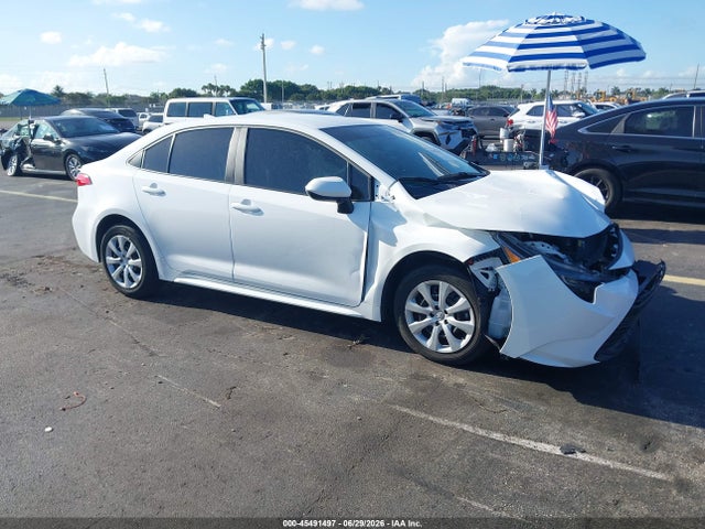 2024 TOYOTA COROLLA LE - 1