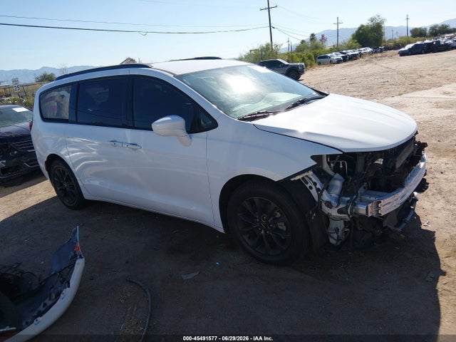 2019 CHRYSLER PACIFICA TOURING L PLUS - 1