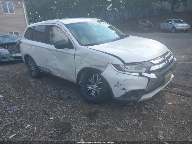 2016 MITSUBISHI OUTLANDER ES - 1