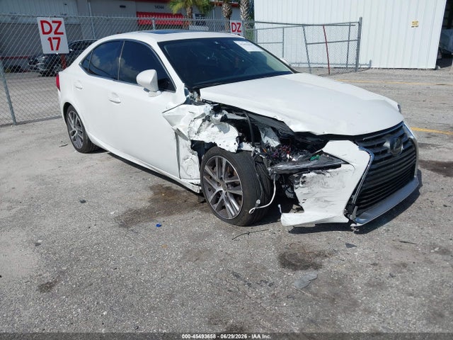2018 LEXUS IS 300 - 1