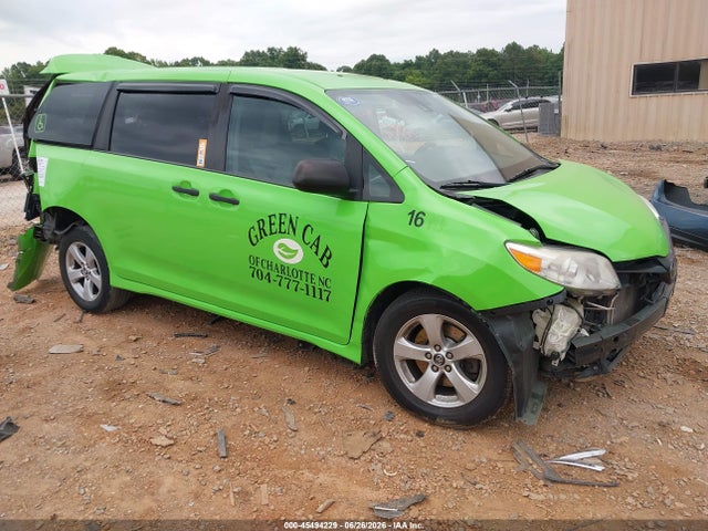2019 TOYOTA SIENNA L 7 PASSENGER - 1
