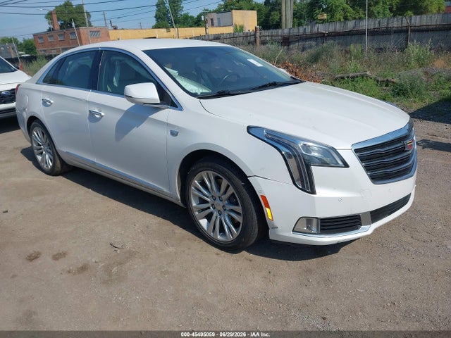 2018 CADILLAC XTS LUXURY - 1