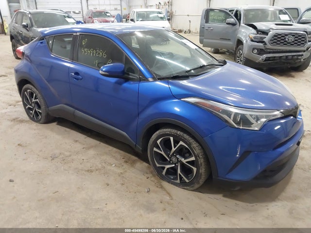 2019 TOYOTA C-HR XLE - 1