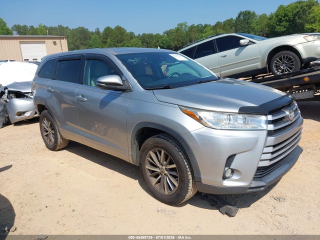 2017 TOYOTA HIGHLANDER XLE - 1
