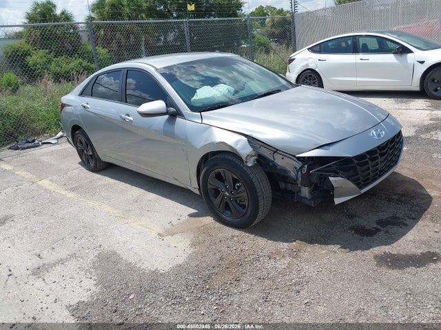 2023 HYUNDAI ELANTRA SEL - 1