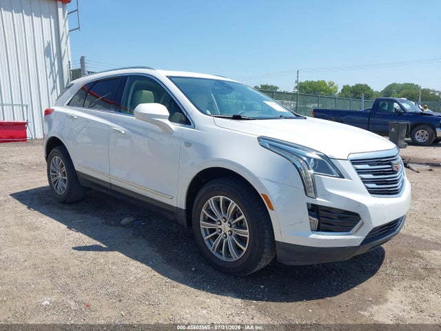 2017 CADILLAC XT5 LUXURY - 1