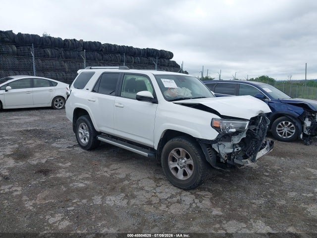2021 TOYOTA 4RUNNER SR5 - 1