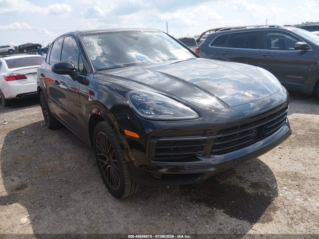 2020 PORSCHE CAYENNE - 1