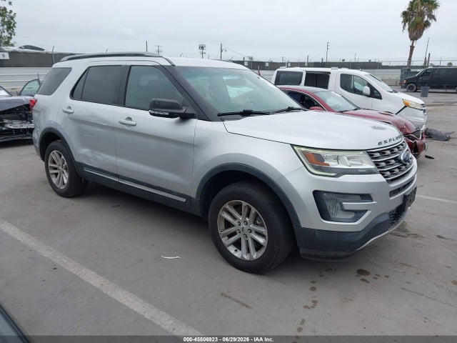 2017 FORD EXPLORER XLT - 1