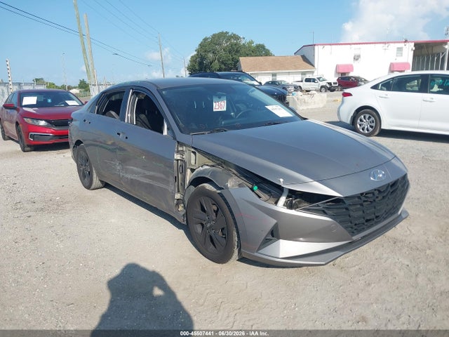 2021 HYUNDAI ELANTRA SEL - 1