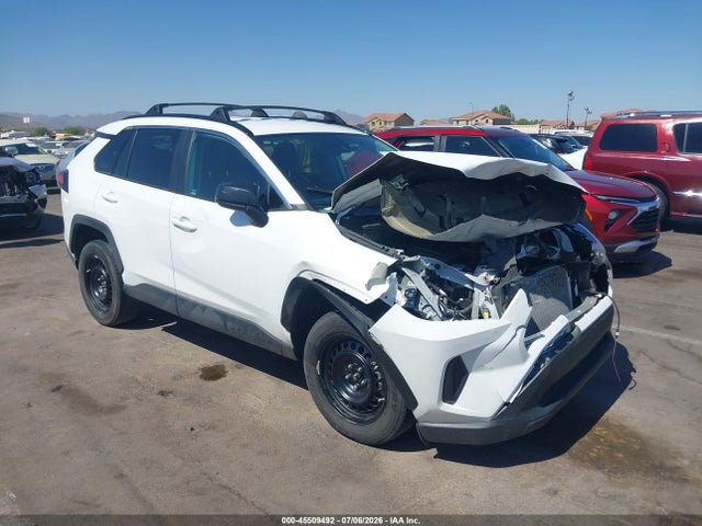 2020 TOYOTA RAV4 LE - 1