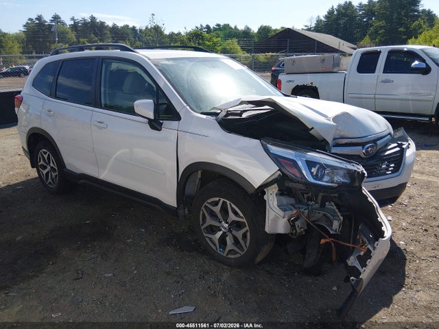 2020 SUBARU FORESTER PREMIUM - 1
