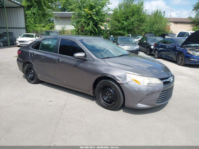 2017 TOYOTA CAMRY LE - 1