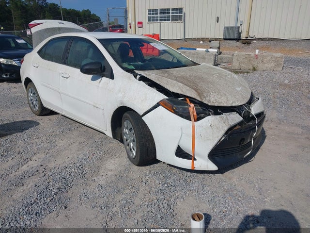 2018 TOYOTA COROLLA LE - 1