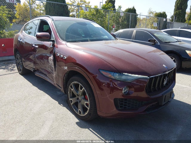 2017 MASERATI LEVANTE - 1