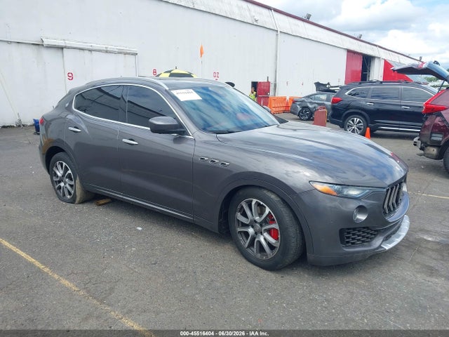 2017 MASERATI LEVANTE - 1