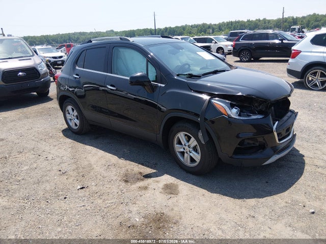 2019 CHEVROLET TRAX LT - 1