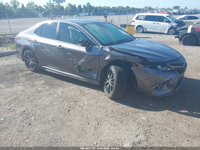2024 TOYOTA CAMRY SE - 1