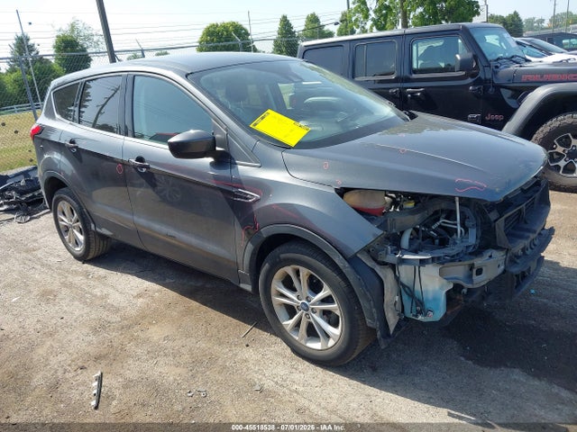 2019 FORD ESCAPE SE - 1