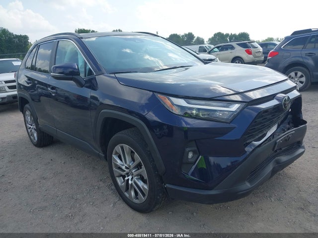 2022 TOYOTA RAV4 XLE PREMIUM - 1