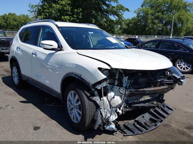 2018 NISSAN ROGUE SV - 1