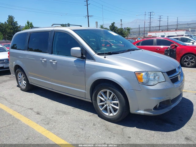 2018 DODGE GRAND CARAVAN SXT - 1