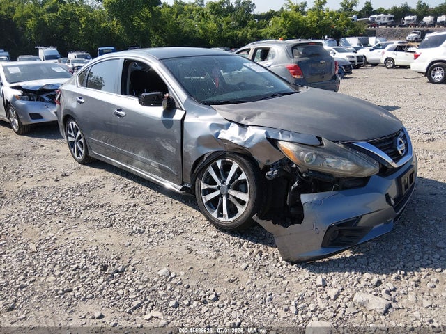2017 NISSAN ALTIMA 2.5 SR - 1