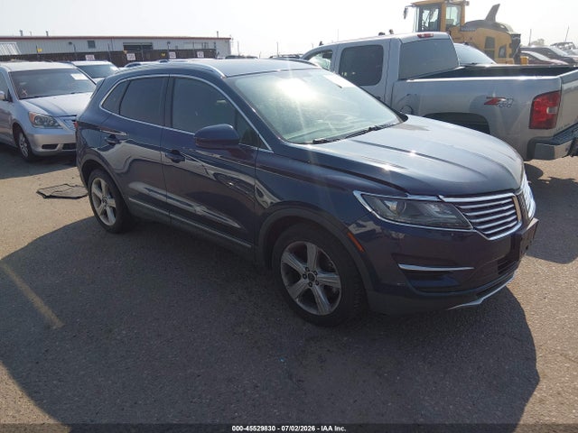 2016 LINCOLN MKC PREMIER - 1
