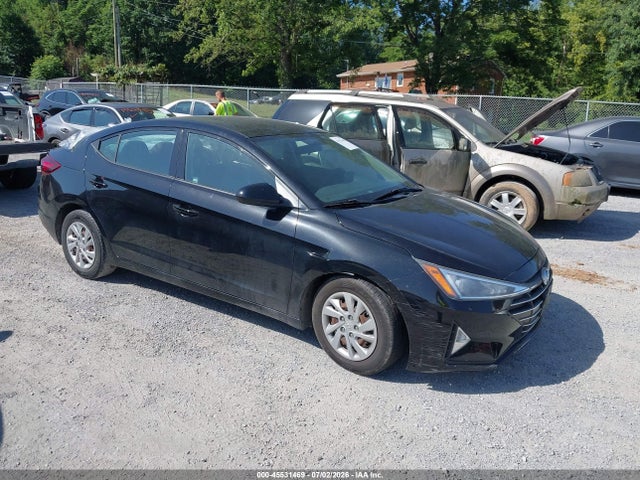 2019 HYUNDAI ELANTRA SE - 1