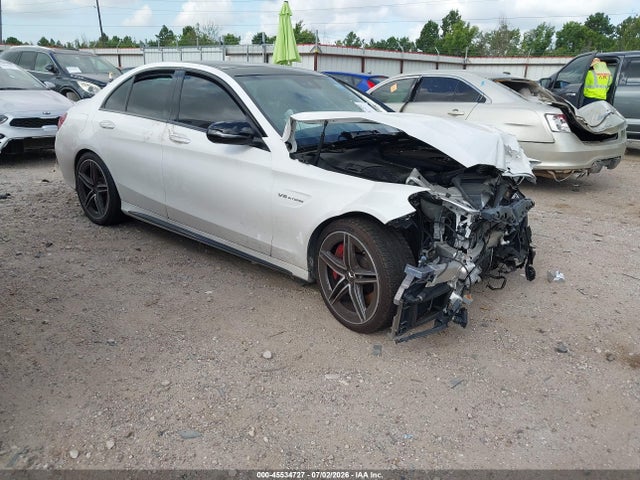 2019 MERCEDES-BENZ AMG C 63 S - 1