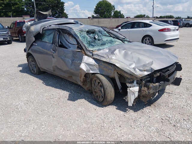 2024 HYUNDAI ELANTRA SEL - 1