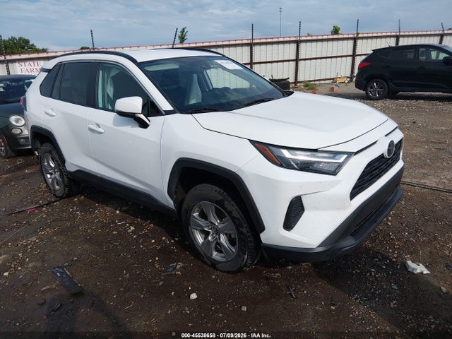 2024 TOYOTA RAV4 XLE - 1