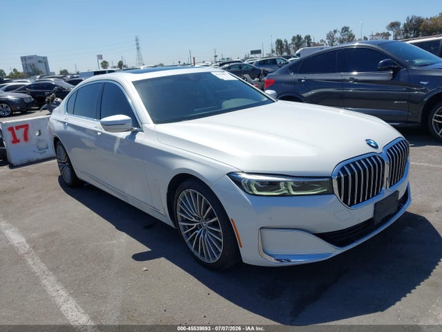 2021 BMW 740I - 1