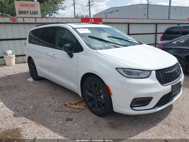2025 CHRYSLER PACIFICA LIMITED - 1