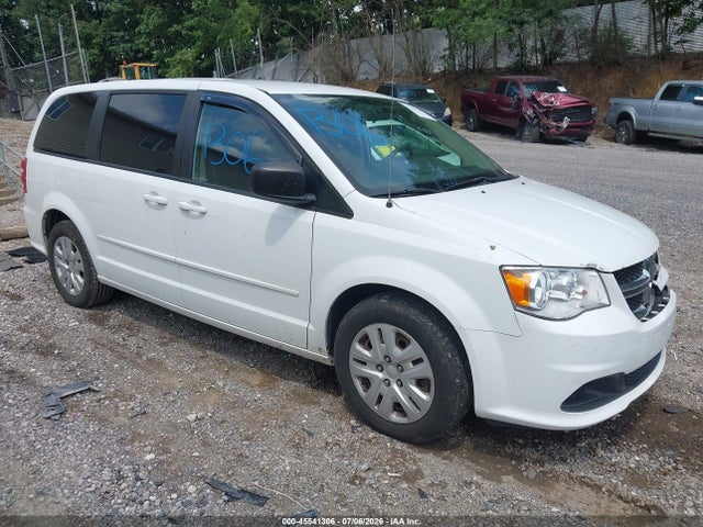 2016 DODGE GRAND CARAVAN SE - 1
