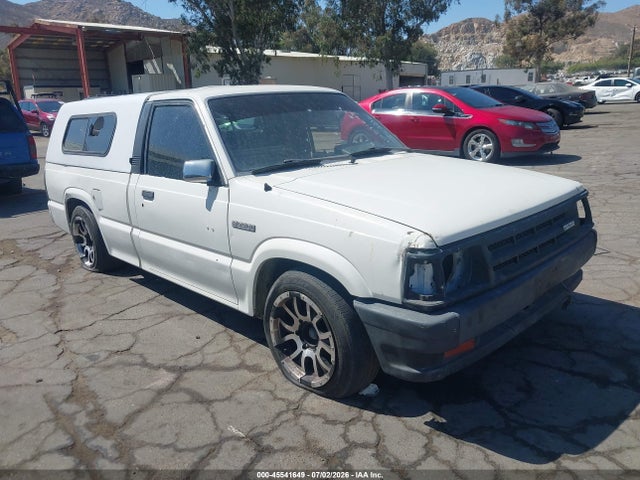 1986 MAZDA B2000 - 1