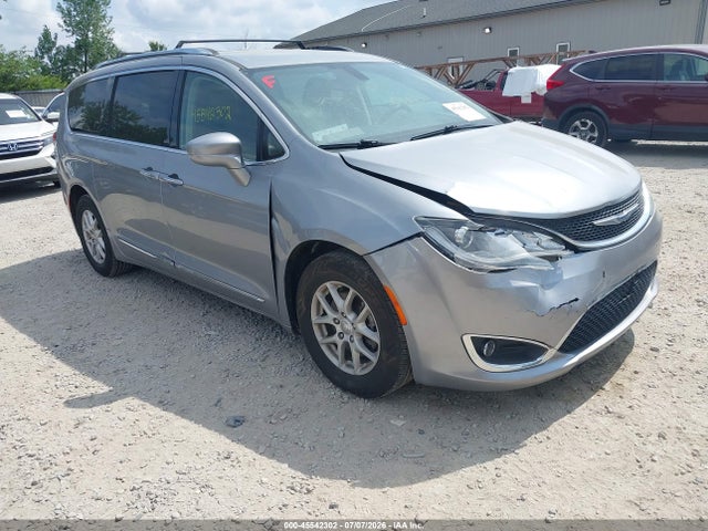 2020 CHRYSLER PACIFICA TOURING L - 1