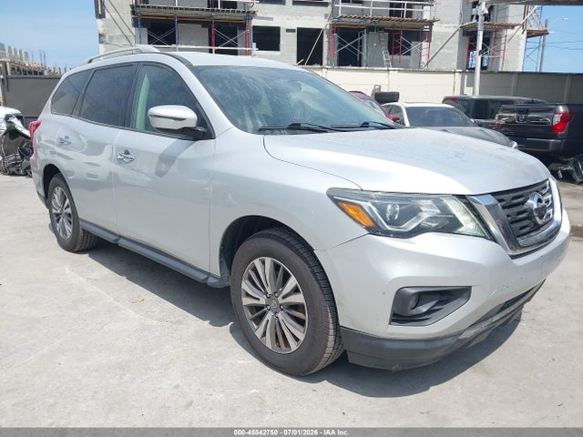 2019 NISSAN PATHFINDER SV - 1