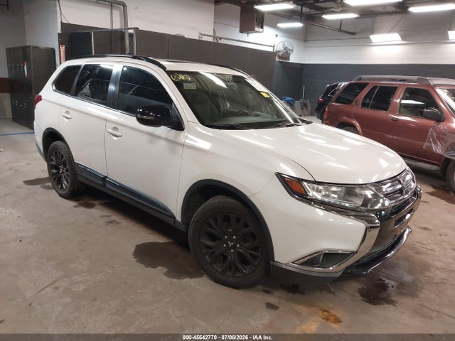 2018 MITSUBISHI OUTLANDER LE - 1