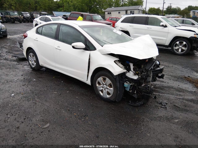 2017 KIA FORTE LX - 1