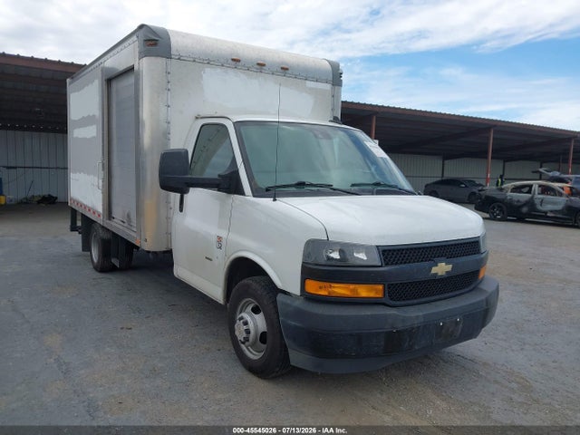 2020 CHEVROLET EXPRESS CUTAWAY WORK VAN - 1