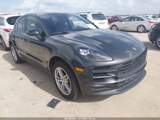 2019 PORSCHE MACAN - 1